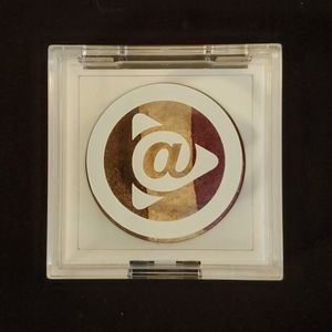 Mary Kay at play baked eye trio eye shadow